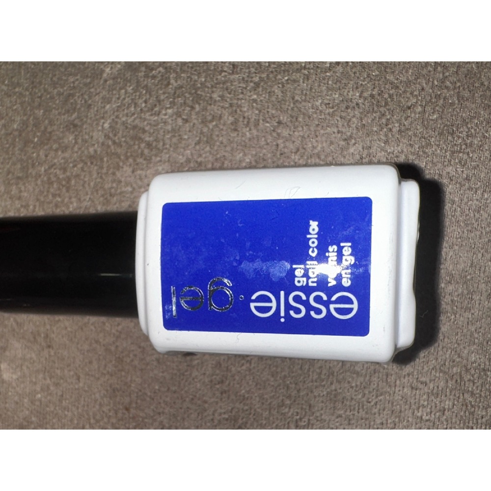Essie Gel Nail Color Valet To My Chalet‎ 5053 Blue Polish